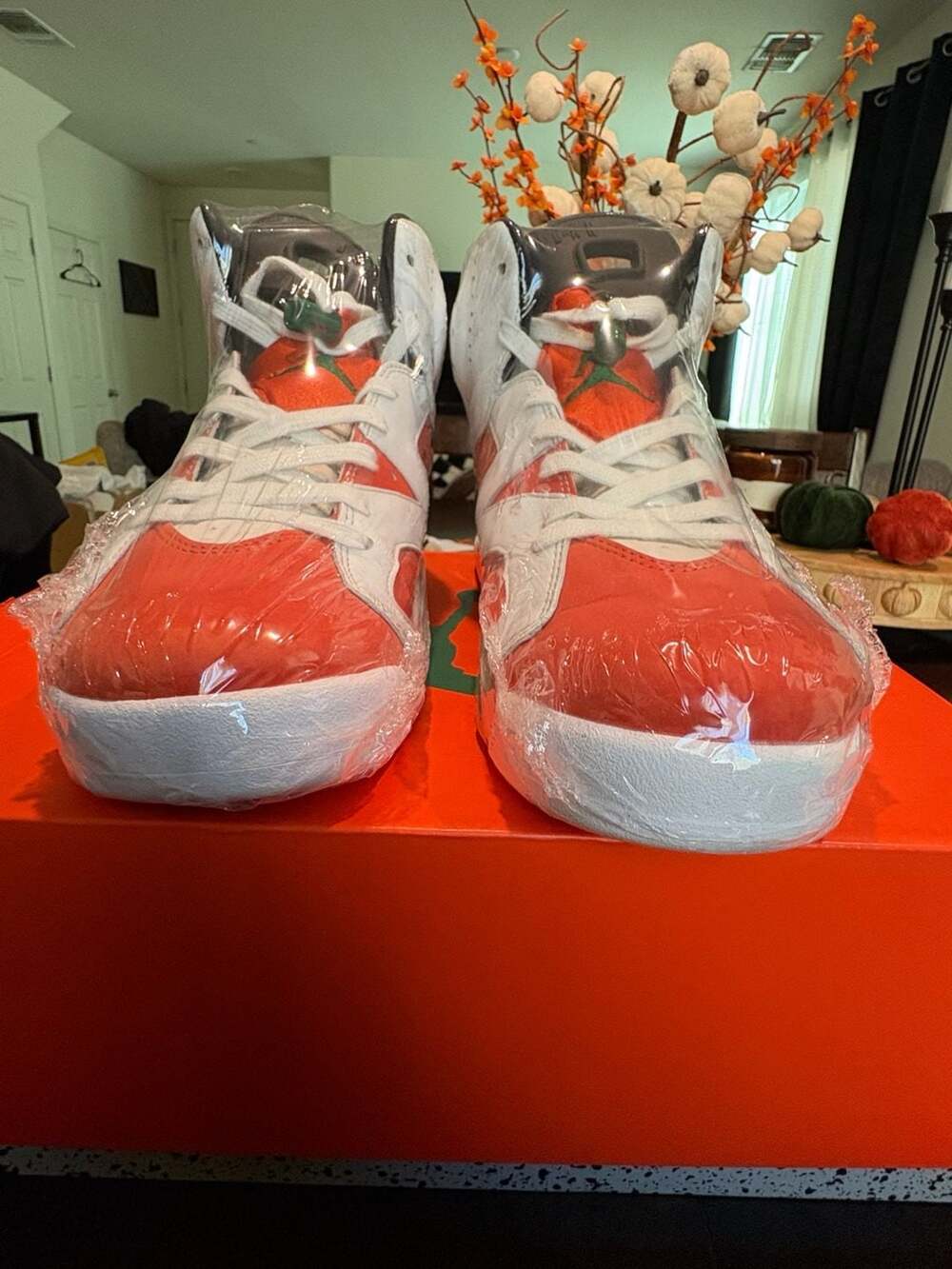 Air Jordan 6 Retro Gatorade Like Mike White Orange Sneakers - Picture 2 of 10
